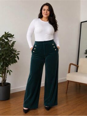 High-Waist Velvet Wide-Leg Pants in Deep Green